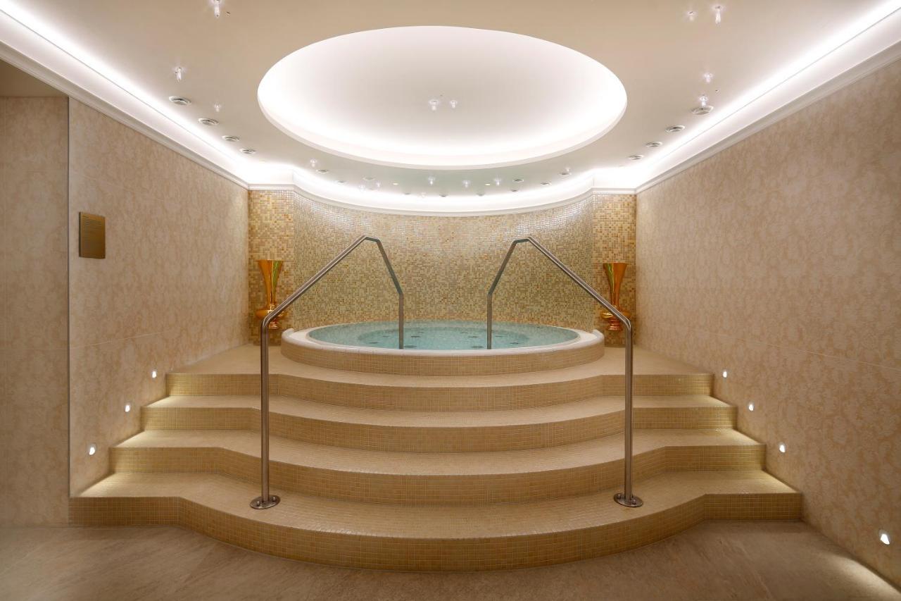 Hotel Kultura Ruzomberok Εξωτερικό φωτογραφία