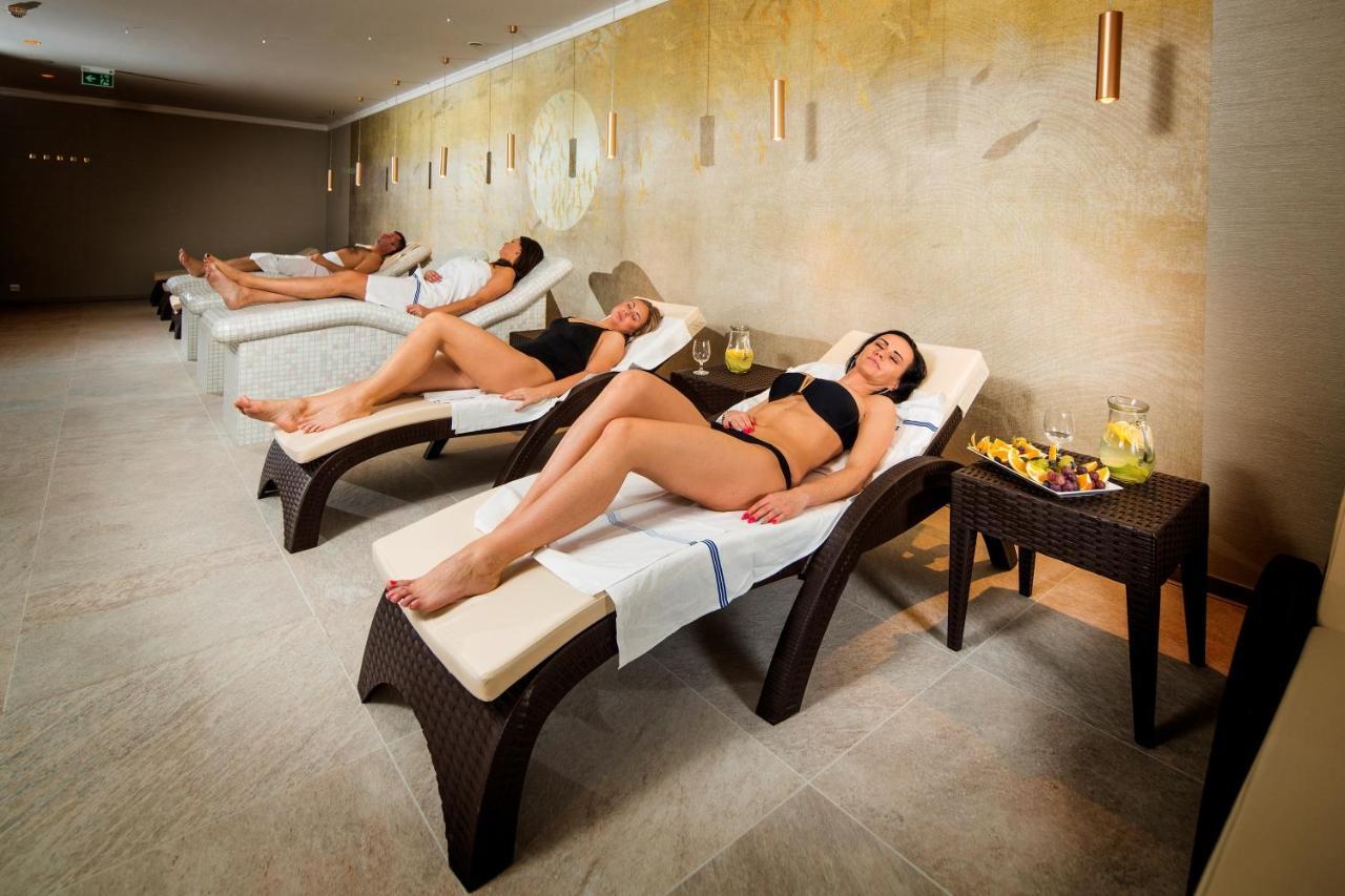 Hotel Kultura Ruzomberok Εξωτερικό φωτογραφία