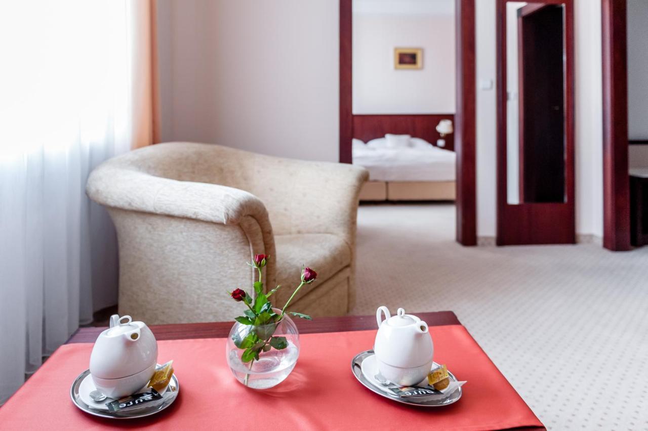 Hotel Kultura Ruzomberok Εξωτερικό φωτογραφία