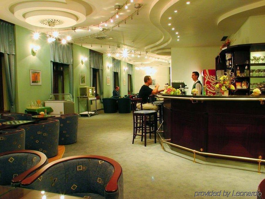 Hotel Kultura Ruzomberok Εστιατόριο φωτογραφία